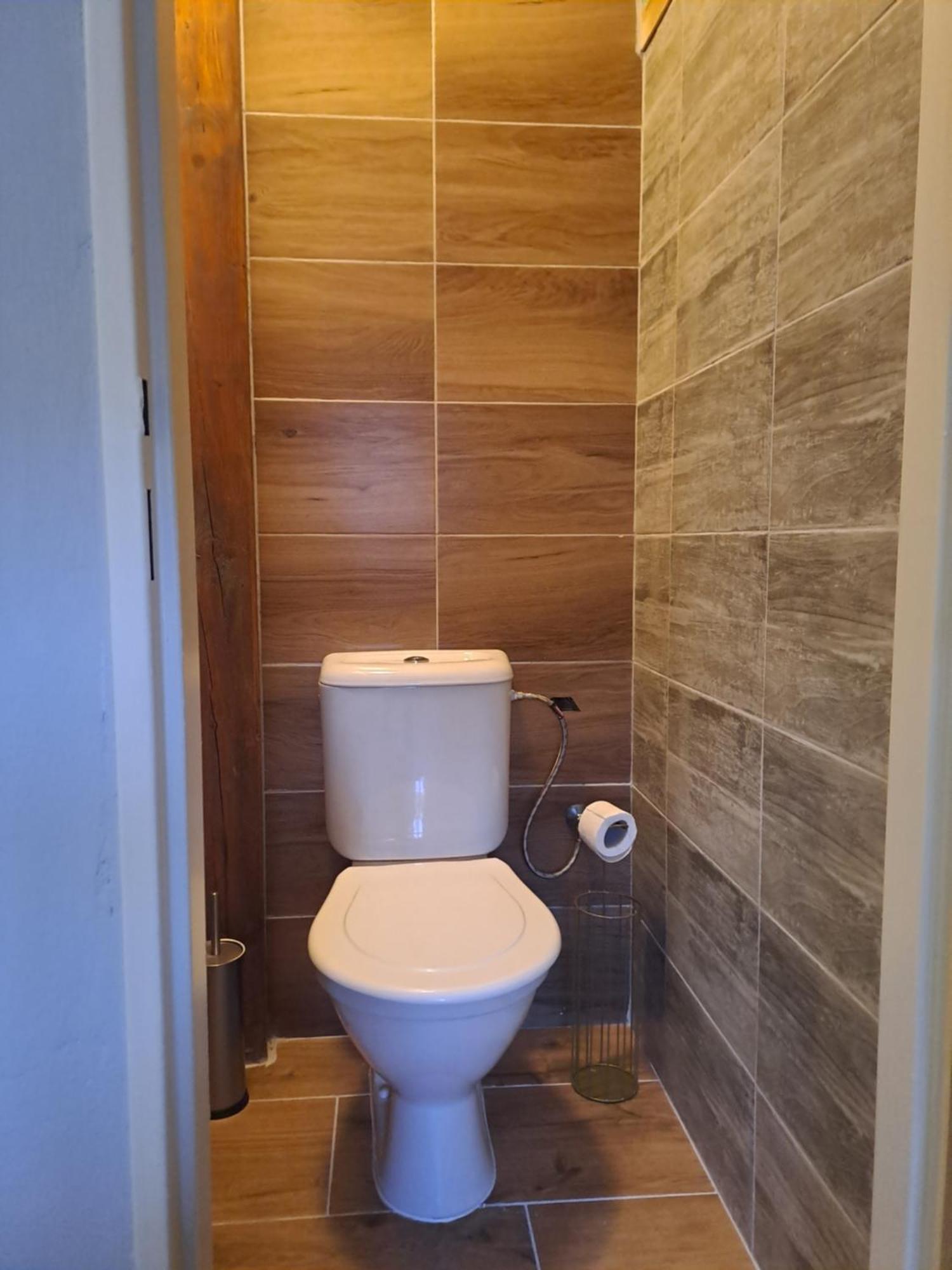 אלברכטיצה ב יזרסקיך הורה Apartman Albrecht מראה חיצוני תמונה
