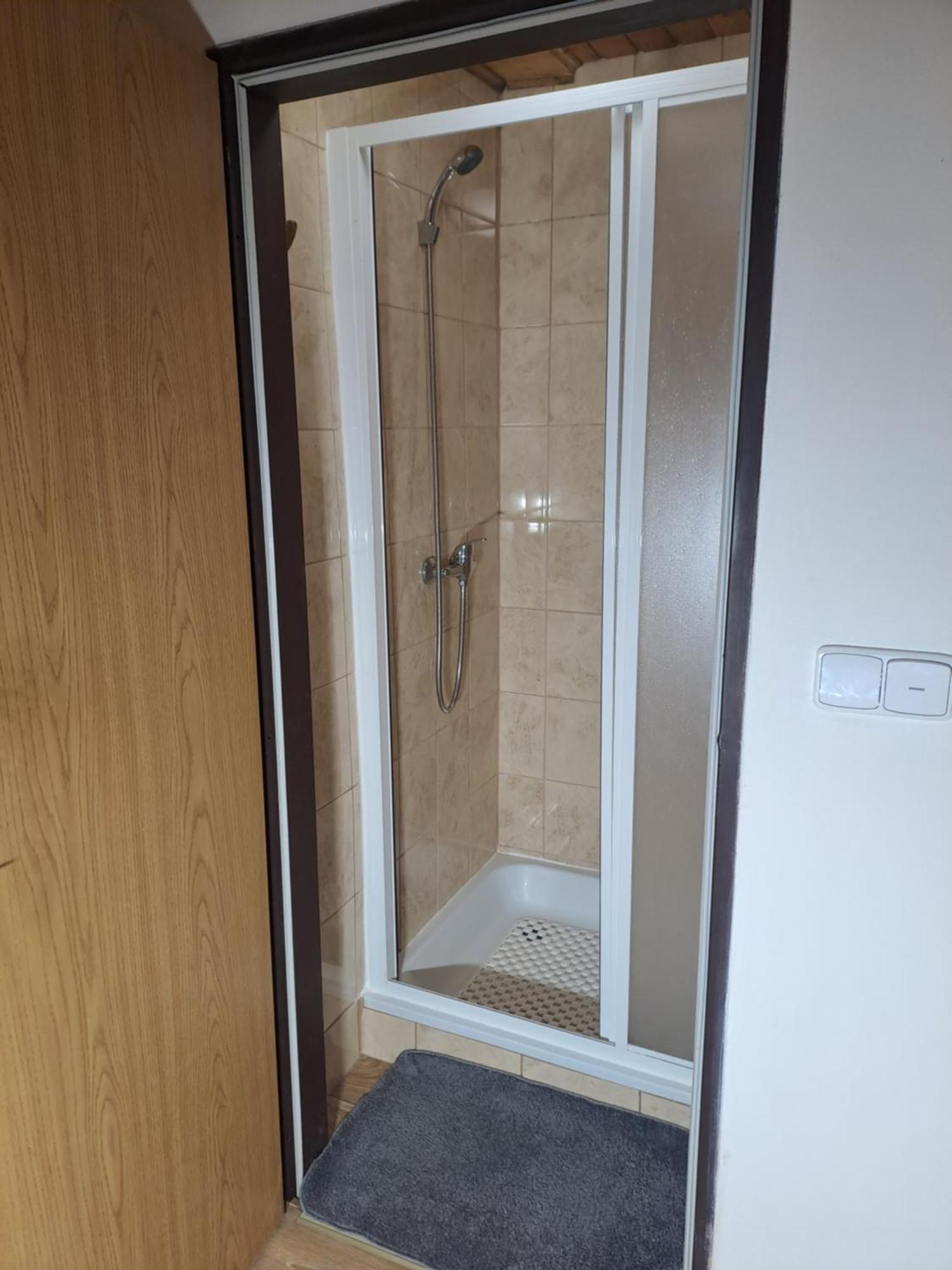 אלברכטיצה ב יזרסקיך הורה Apartman Albrecht מראה חיצוני תמונה